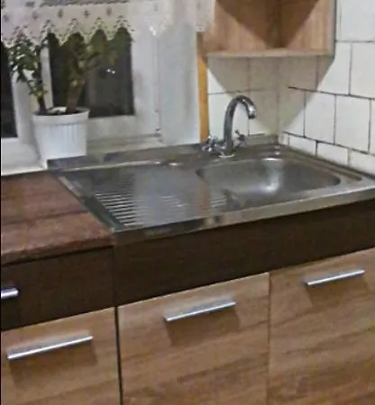 2 комнатная в частном доме Apartment *