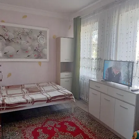 2 Комнатная Квартира В Частном Доме Apartment *