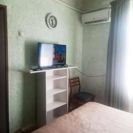 Apartment 2 комнатная в частном доме Odesa